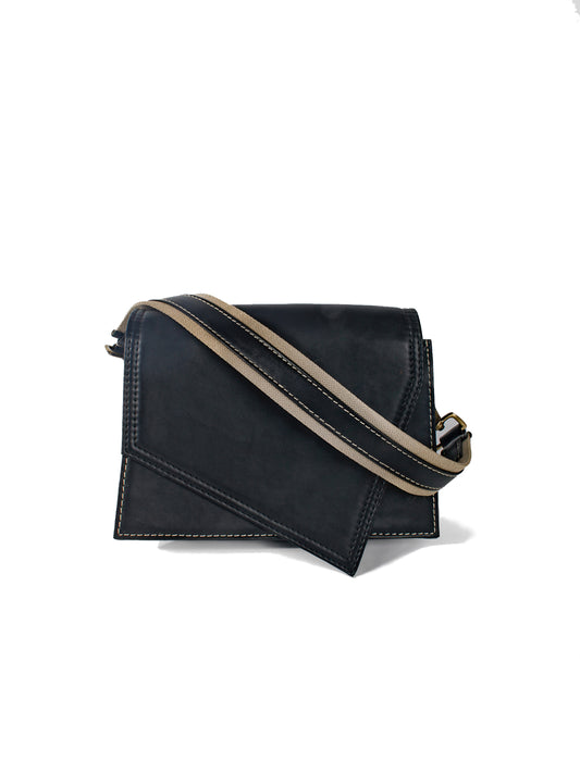 Black Trine Sling