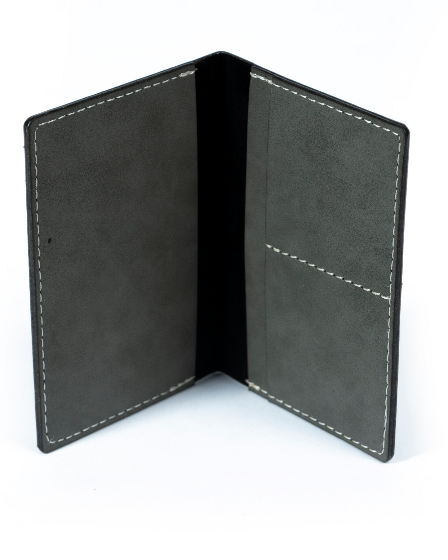 Voyager Passport Cover: Grey